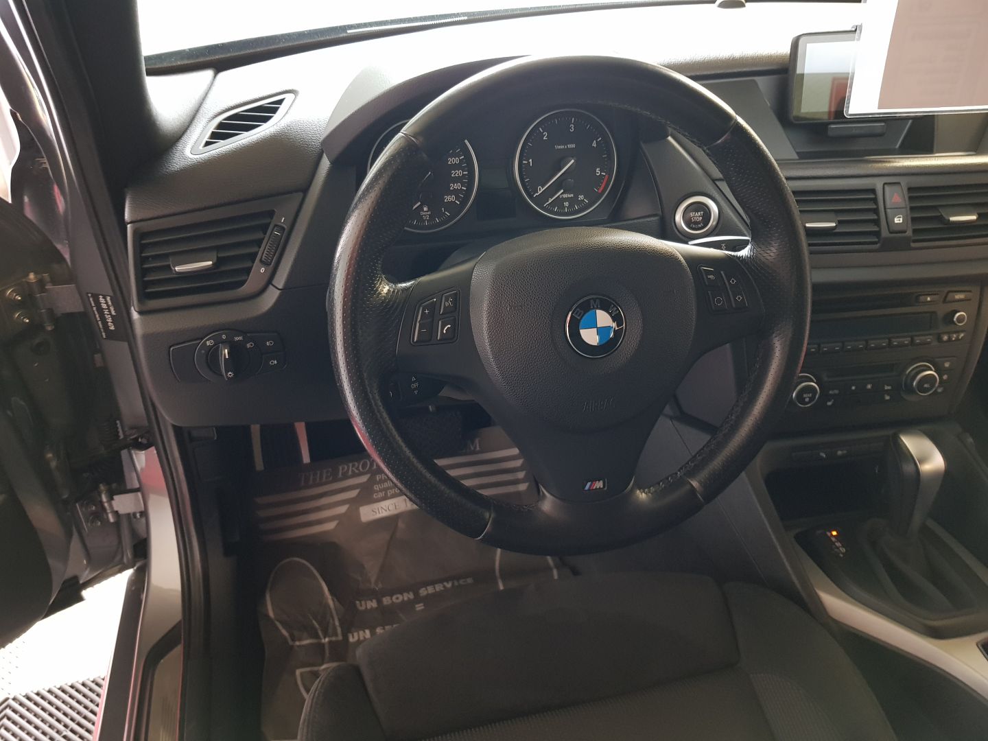 BMW X1 18D M-SPORT