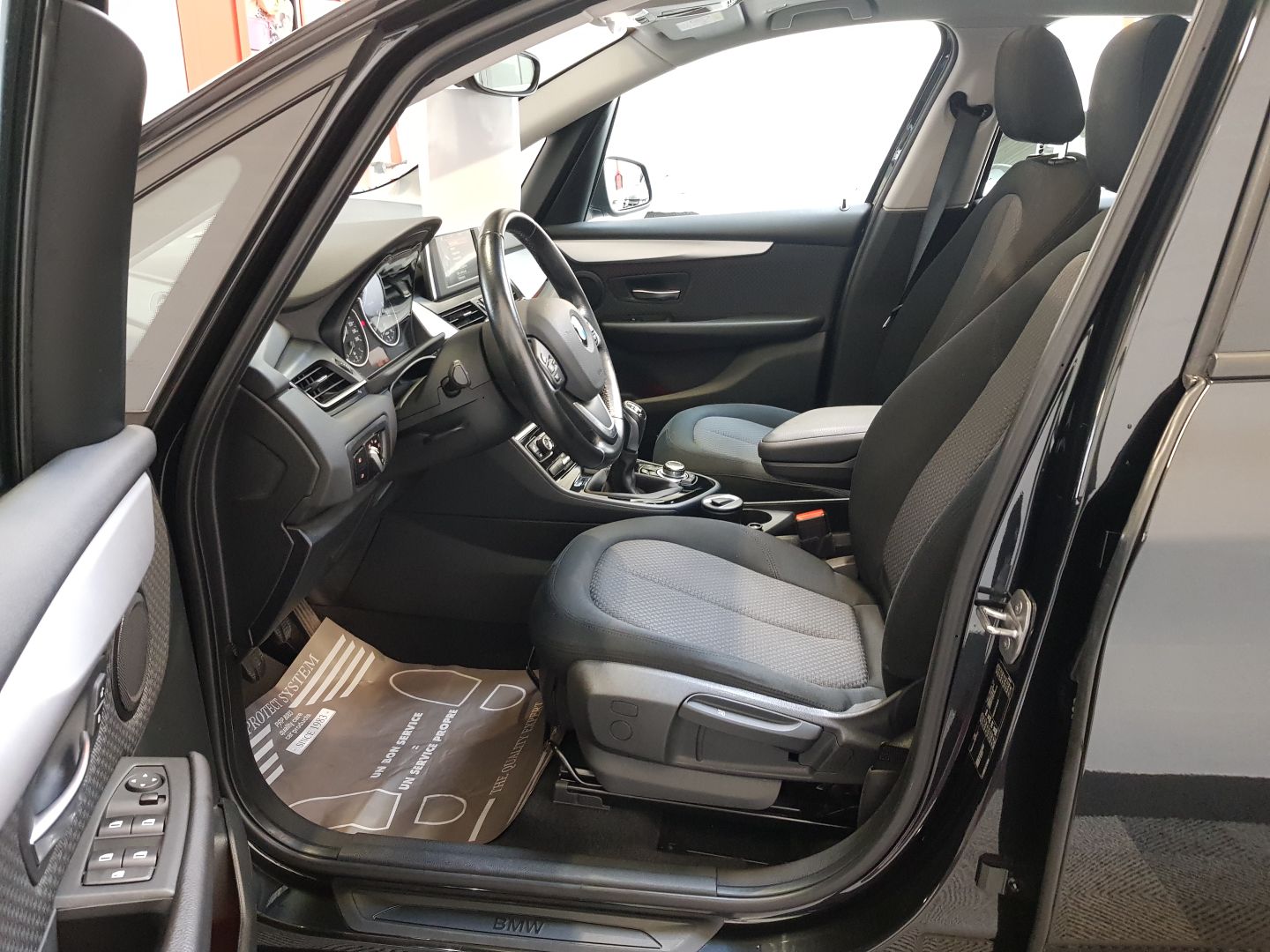 BMW 218i ACTIVE TOURER