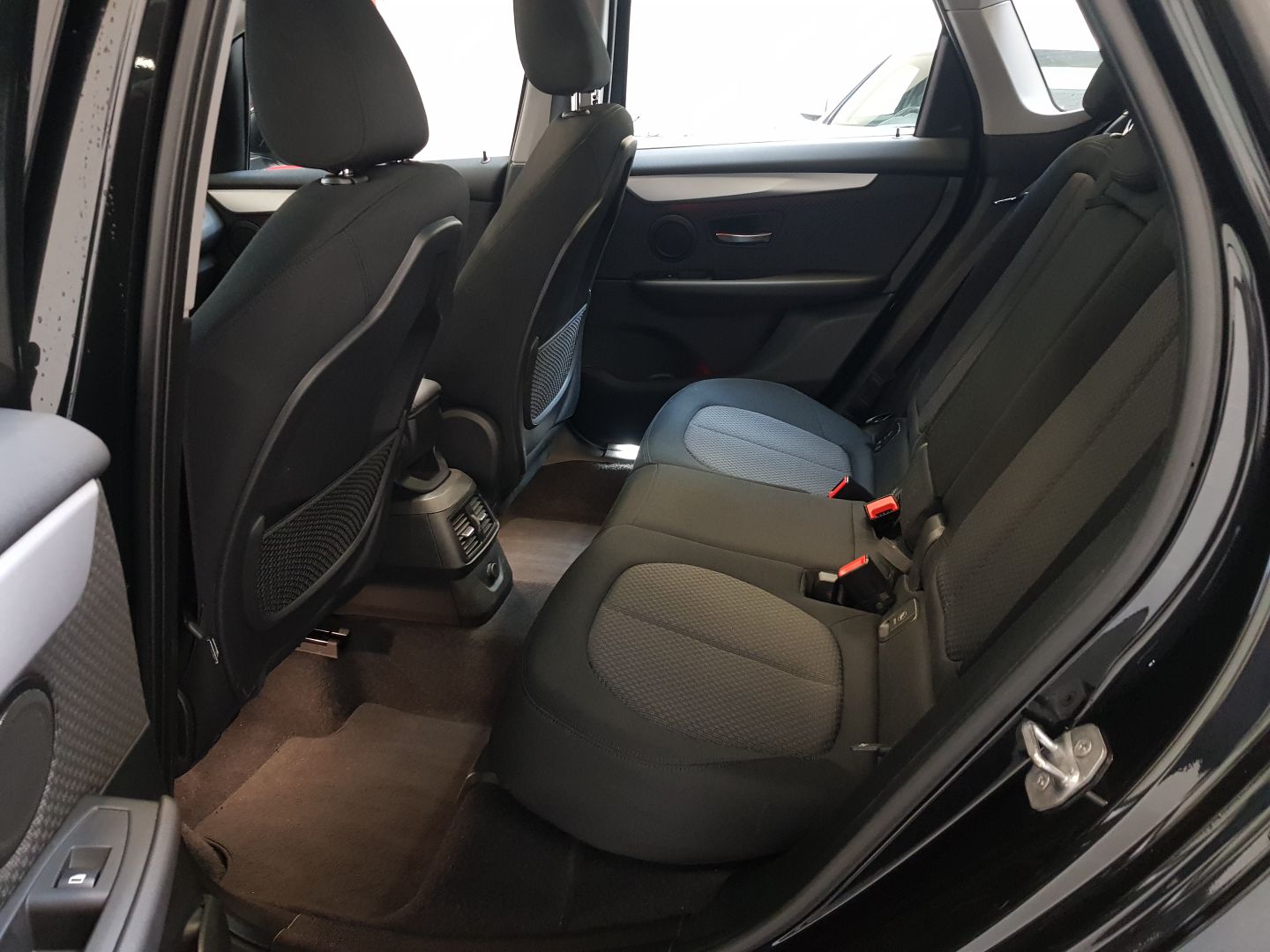 BMW 218i ACTIVE TOURER