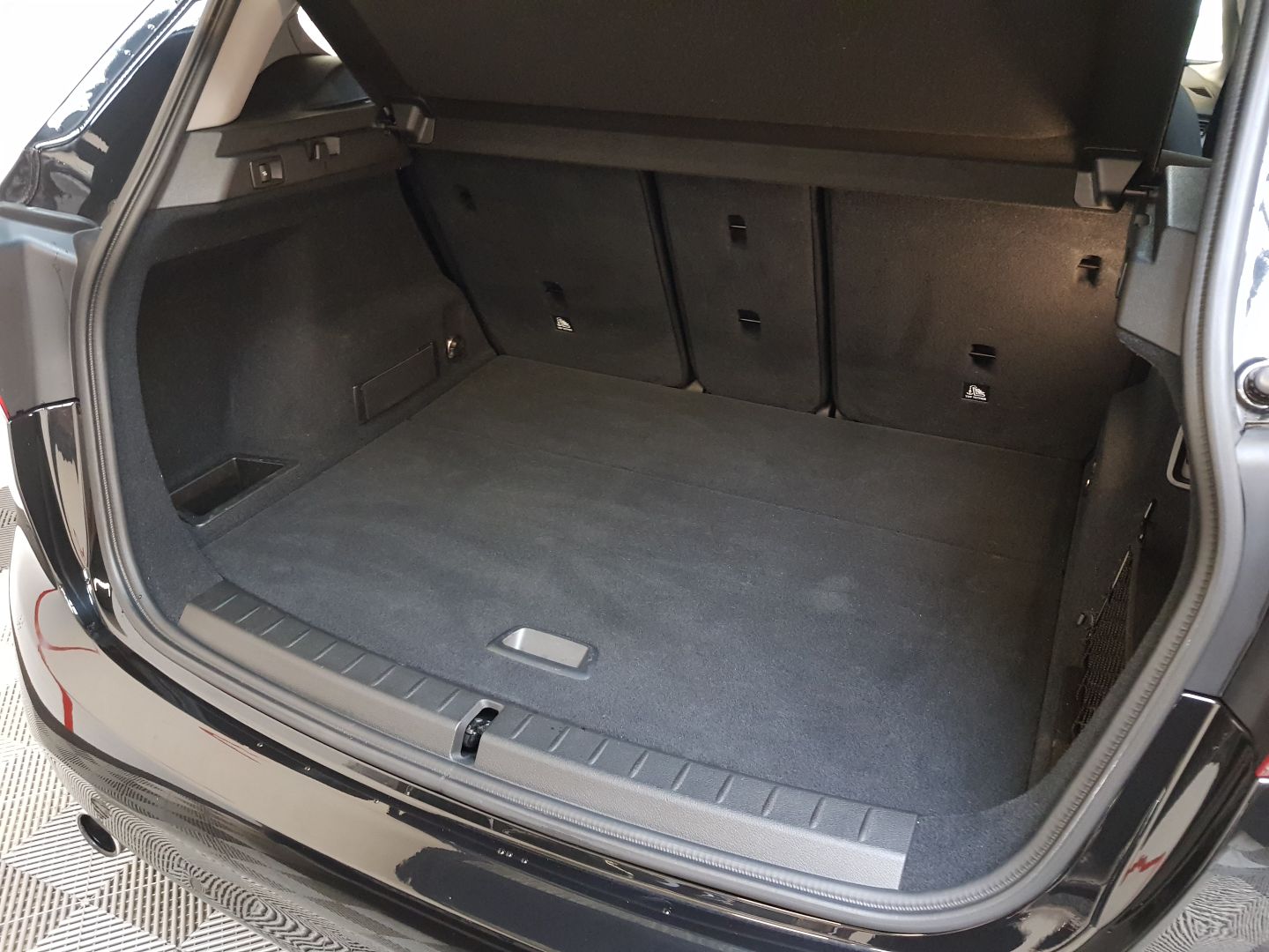 BMW 218i ACTIVE TOURER