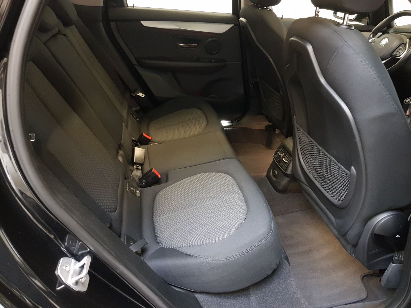 BMW 218i ACTIVE TOURER